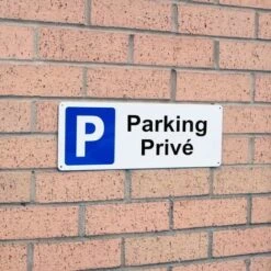 Large Panneau Extérieur 'Parking Privé' - PVC Résistant (42 X 14 Cm)