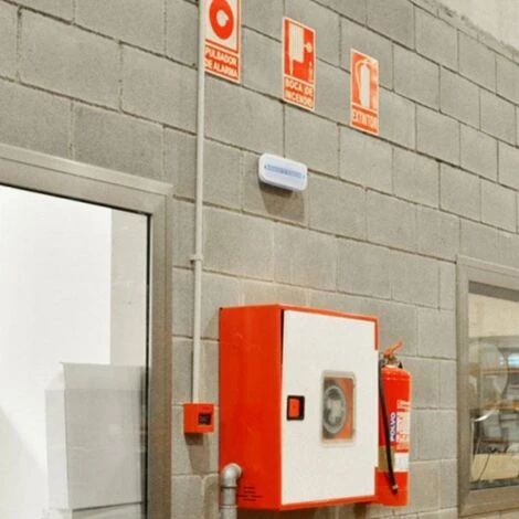 Bloc De Secours 250lm / 3hrs + Kit Encastrable 3 Bloc De Secours 250lm / 3hrs + Kit Encastrable – Image 3