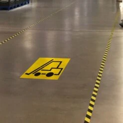 Pochoir Chariot Élévateur (W0117). Marquage Au Sol Engins De Manutention. Taille Au Choix. PVC Expansé 5mm - 300 X 300 Mm 7 Pochoir Chariot Élévateur (W0117). Marquage Au Sol Engins De Manutention. Taille Au Choix. PVC Expansé 5mm - 300 X 300 Mm -Promos Matériel Boutique 58123724 3