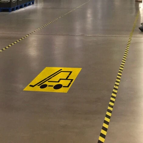 Pochoir Chariot Élévateur (W0117). Marquage Au Sol Engins De Manutention. Taille Au Choix. PVC Expansé 5mm - 300 X 300 Mm 3 Pochoir Chariot Élévateur (W0117). Marquage Au Sol Engins De Manutention. Taille Au Choix. PVC Expansé 5mm - 300 X 300 Mm – Image 3